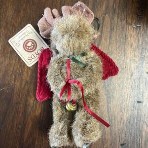 Boyd’s bear Brown Plush Moose with Red wings